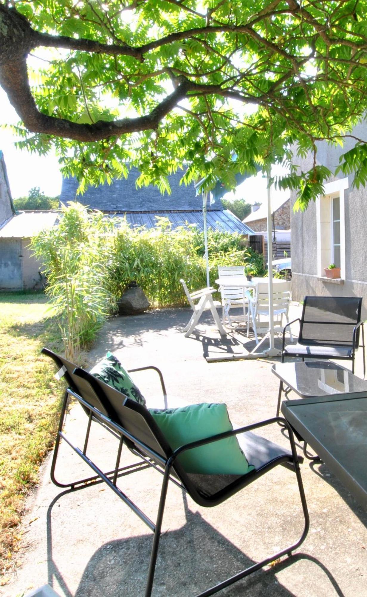 Gite Familial Pour 6 Pers En Campagne Bouere Exteriör bild