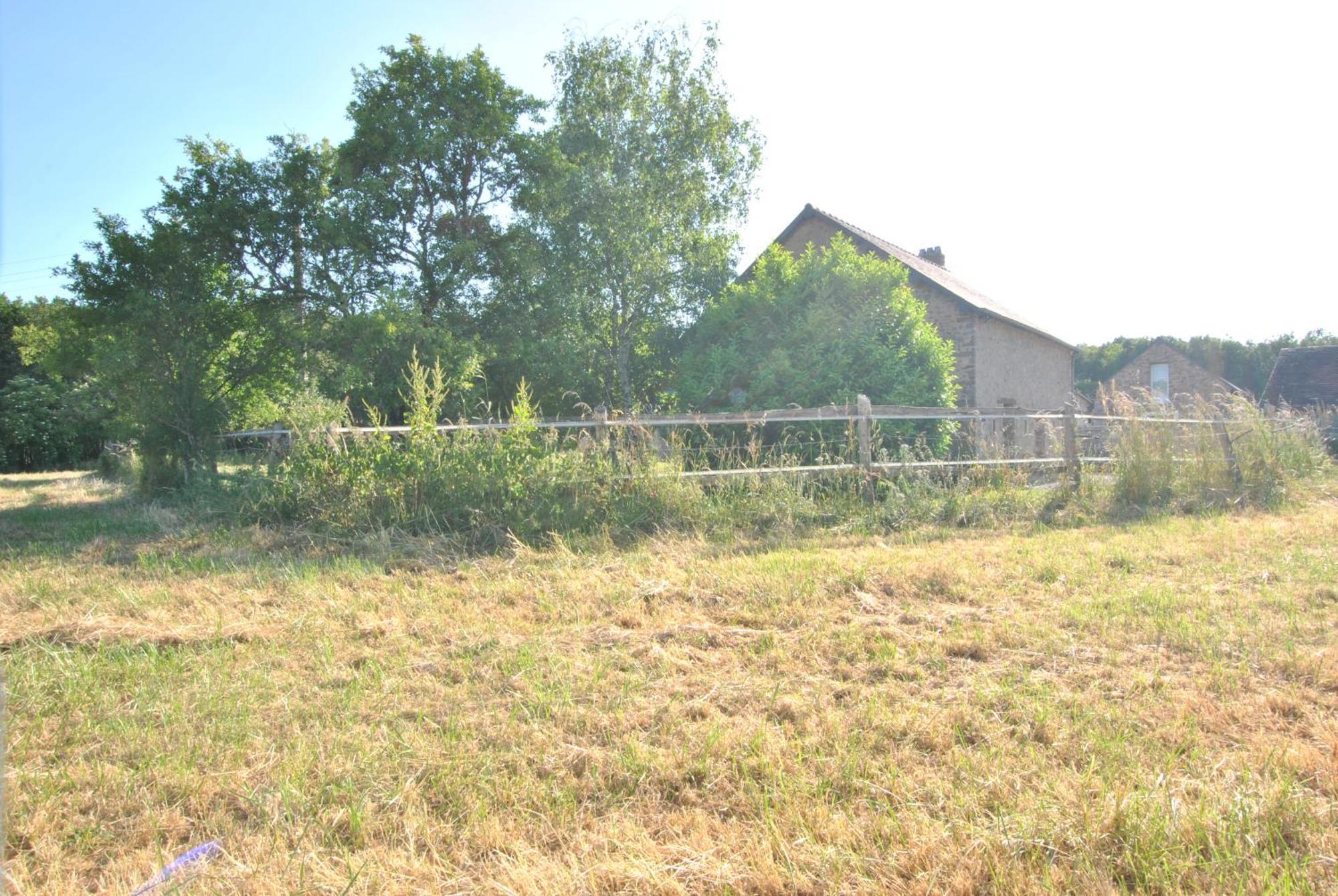 Gite Familial Pour 6 Pers En Campagne Bouere Exteriör bild